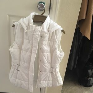 White puffer vest